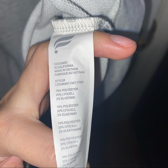 FABLETICS GREY ARIANA OVERSIZED HOODIE SIZE MEDIUM - Picture 6 of 10